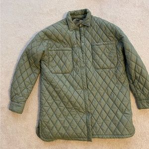 Women’s quilt coat olive green size S.